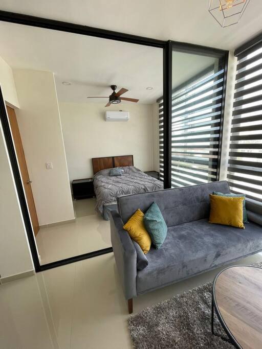 Soho 15 A Una Cuadra Del Malecon Y Playa ماساتلان المظهر الخارجي الصورة